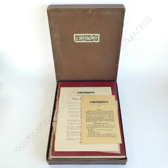 "THE FUNNY ROAD" L'AUTOROUTE GAME WITH ENGLISH INSTRUCTIONS