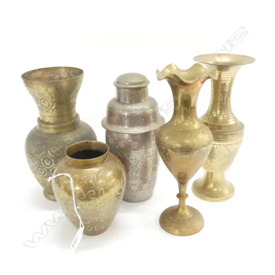 4 BRASS VASES H. 340MM + COCKTAIL SHAKER