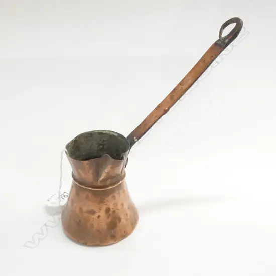 SMALL COPPER POT LONG HANDLE