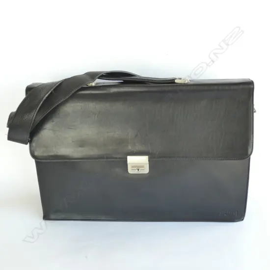 MODERN BLACK LEATHER BRIEFCASE