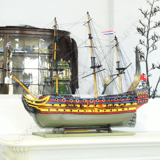 SHIP MODEL; THE ROYAL JAMES H. 700MM