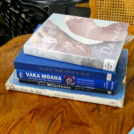 5 ART BOOKS; DANCE, PETER BLAKE, VAKA MOANA ETC
