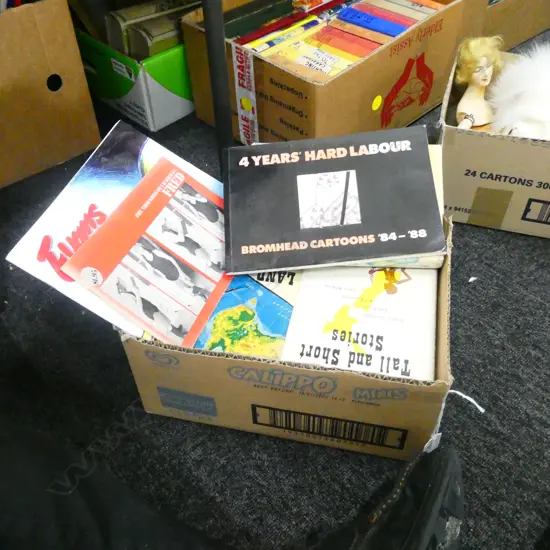 BOX LOT BOOKS; NZ HUMOUR 