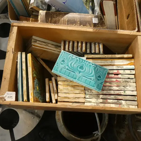 BOX LOT VICTORIAN TILES 