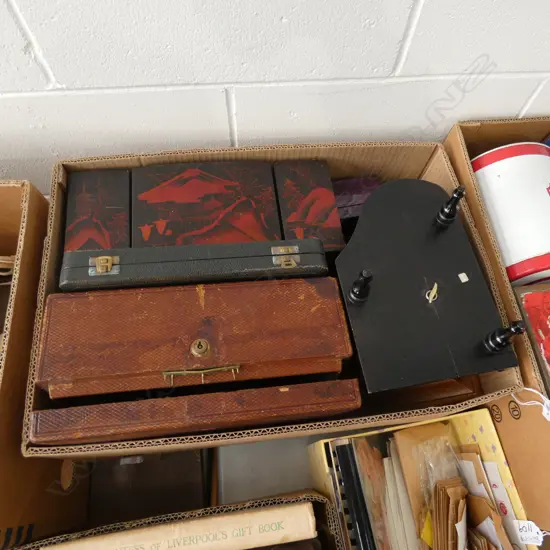 BOX LOT JEWELLERY BOXES ETC