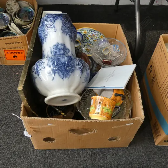 BOX LOT GLASS & CERAMICS; VICT JUG ETC