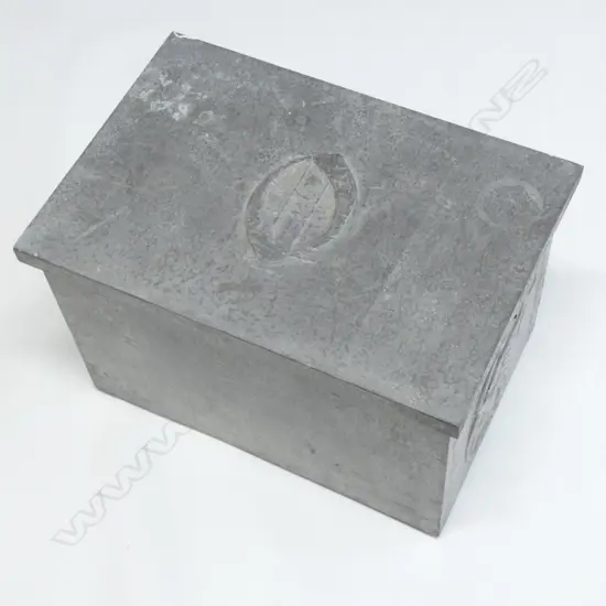 BEATEN METAL FIRE BOX DECORATED WITH DRAGONS H. 320MM