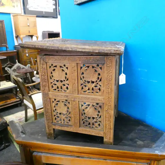 SQUARE CARVED WOODEN FOLDING SIDE TABLE H. 405MM