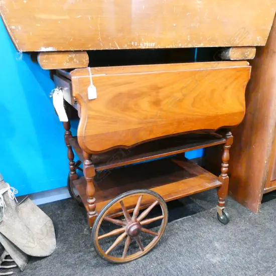 TEA TROLLEY H. 715MM