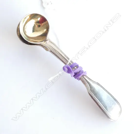 PR WILLIAM IV SILVER FIDDLE & THREAD PATTERN SALT SPOONS , by Morris & Michael Emanuel, c.1825 (MARKS RUBBED)