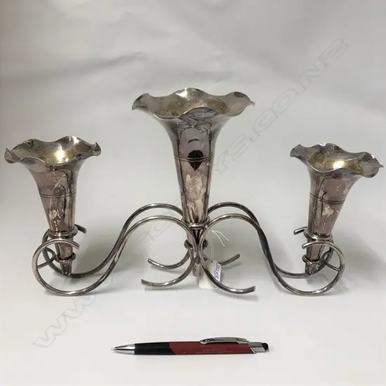 3 TRUMPET VASE S/PLATE EPERGNE DBLE S-SCROLL BASE