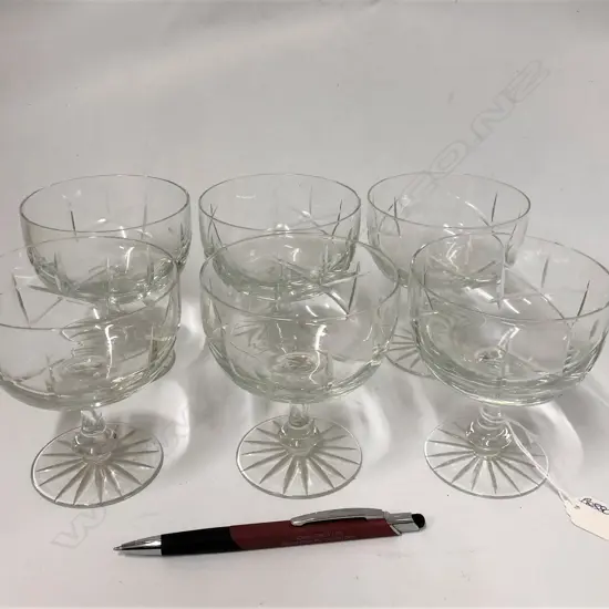 SET 6 CRYSTAL SWEET DISHES