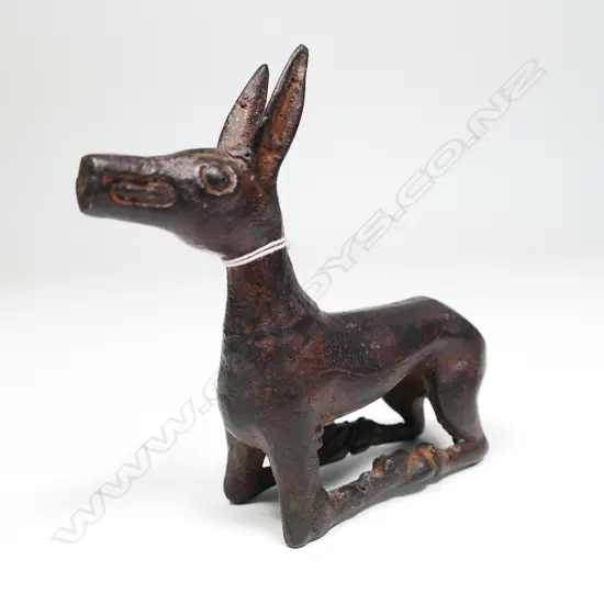 BRONZE EGYPTIAN ? FIGURE OF A KNEELING MYTHICAL ANIMAL L.110mm