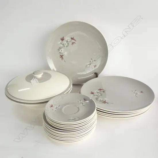 ROYAL DOULTON FROST PINE PART DINNER SERVICE 