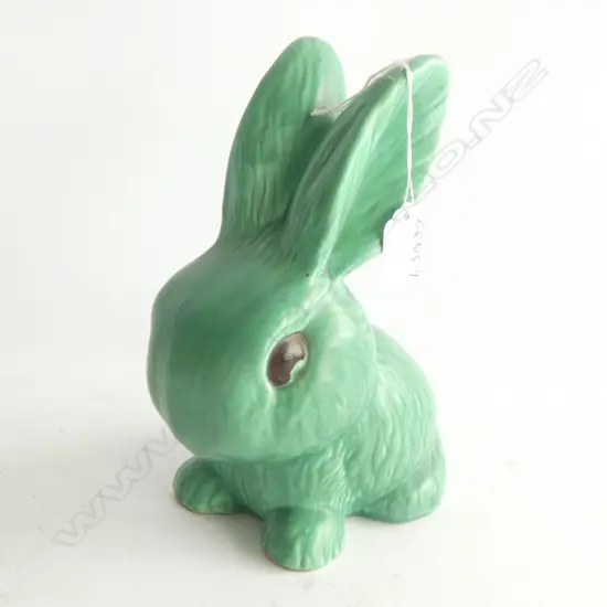 LGE SYLVAC GREEN BUNNY RABBIT ears up. h.215mm