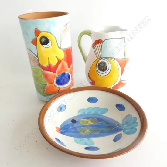 3 PCES POTTERY; 2 NINO PARRUCCA 