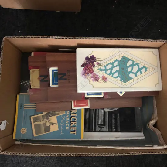 BOX PRINTED EMPHEMERA & CARDS