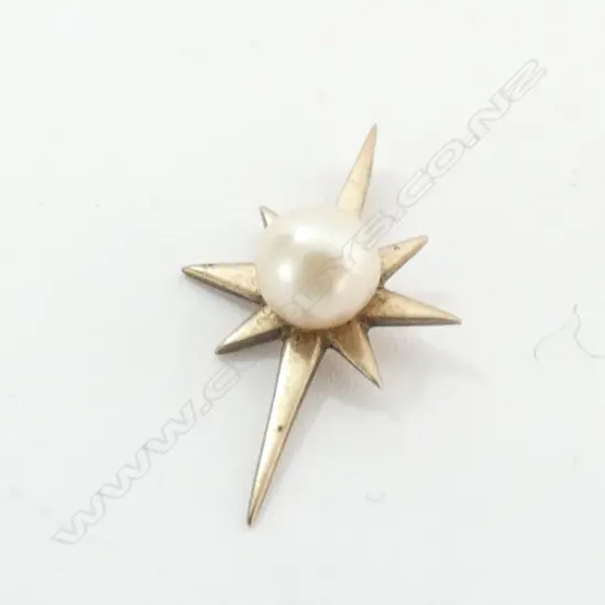 PENDANT, PEARL SET IN 9ct GOLD