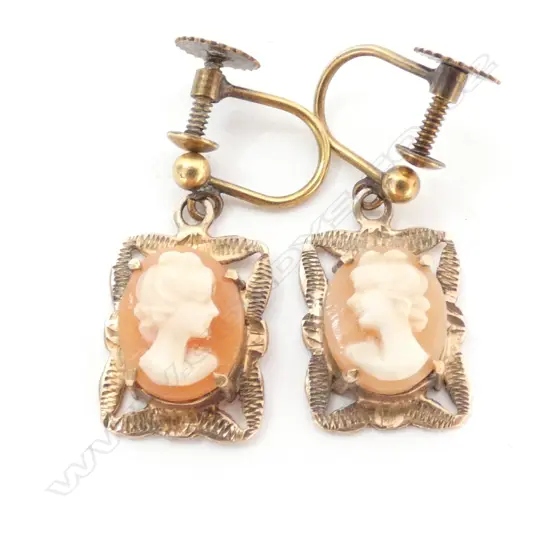 EARRINGS, CAMEOS SET IN 9ct GOLD