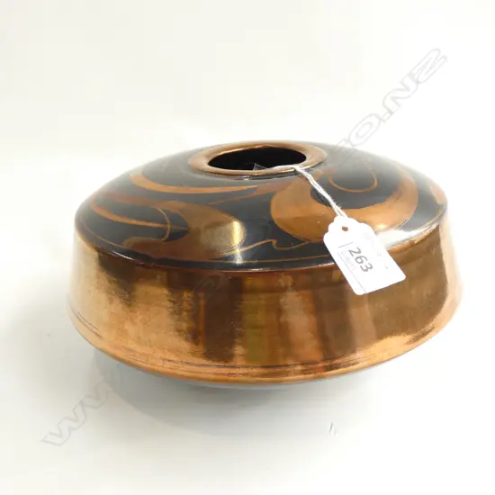 PETER COLLIS CIRCULAR VASE w BRONZE & LUSTRE GLAZE. Dia.220mm
