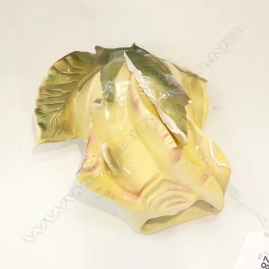 TITIAN STUDIO FLOWER WALL VASE NEEDS REPAIR H 150 MM