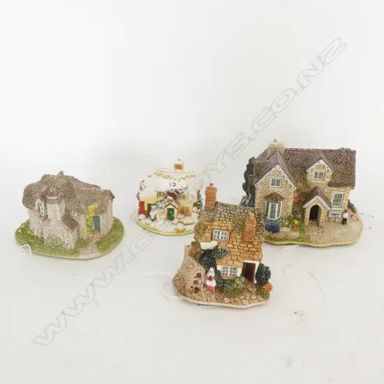 4 LILLIPUT LANE - L2124 / PIXIE HOUSE /L2540 & L2277 - WITH BOXES & CERTIFICATES