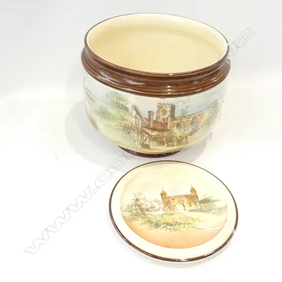 PR ROYAL DOULTON SHAKESPEARE'S COUNTRY PCS - TEAPOT STAND & JARDINIERE