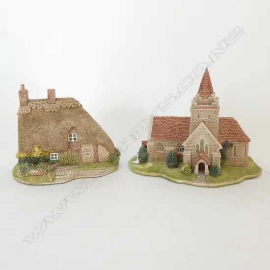2 LILLIPUT LANE - DUCKDOWN COTTAGE & CRATHIE CHURCH BALMORAL - WITH BOXES & CERTIFICATES