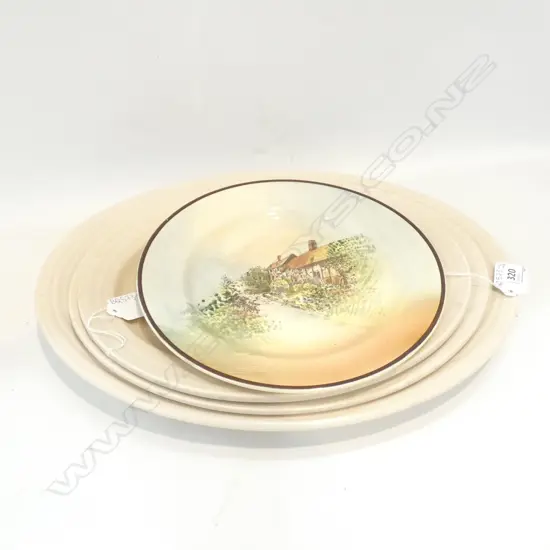 3 GRADUATED CLARICE CLIFF ASHETS & ROYAL DOULTON ANN HATHAWAYS COTTAGE PLATE DIA 215MM