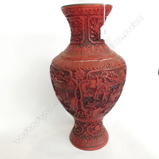 LGE ORIENTAL CINIBAR TYPE (PLASTIC?) TALL VASE