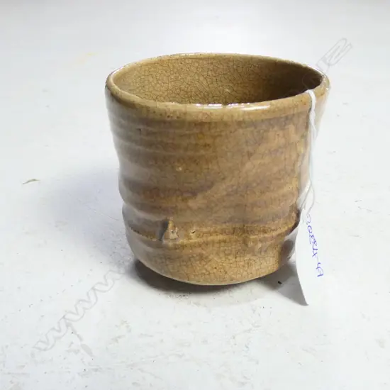 19THC JAPANESE TEA CUP HAGI-WARE