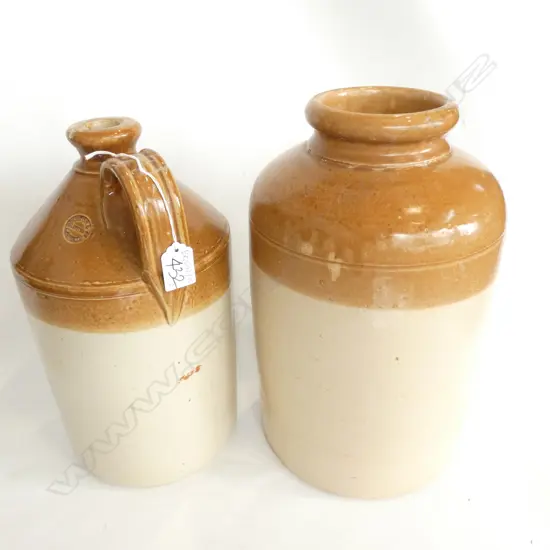 2 CROCKS; ONE LID AF H. 330MM