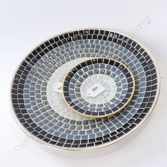 PR BLACK & GREY RETRO MOSAIC DISHES - 1 DIA.  275MM & 1 DIA. 135MM