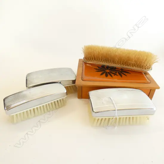 OLD WOODEN JEWELLERY BOX WITH ENAMEL LID & PANELS 165 X 130MM & 4 OLD CHROME TOPPED VANITY BRUSHES