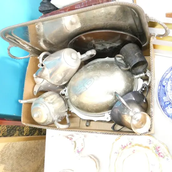 BOX LOT EPNS INCL. LARGE TRAY