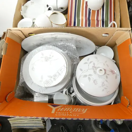 BOX LOT LGE NARUMI 'GLENORA' DINNER SERVICE 