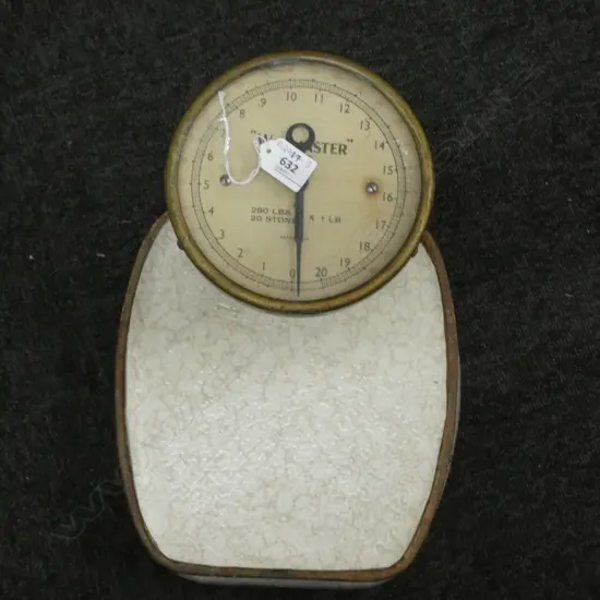 'WEIGH MASTER' SCALES - WORKING WEIGH UP TO 20 STONE