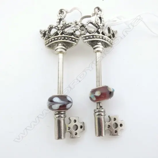 PAIR SILVER PLATE AND BEAD EARRINGS (CROWN UNSCREWS TO CHANGE BEADS)