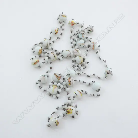 PAINTED GLASS NECKLACE