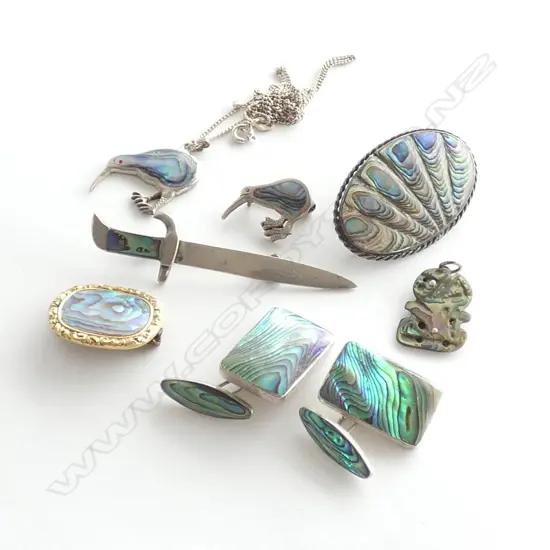 7 VINTAGE NZ SILVER PAUA JEWELLERY PCES