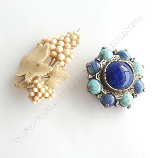 c1900 IVORY CARVED GRAPE BUNCH BROOCH + OTHER