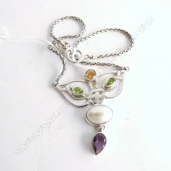 STG SILVER STONE SET NECKLACE