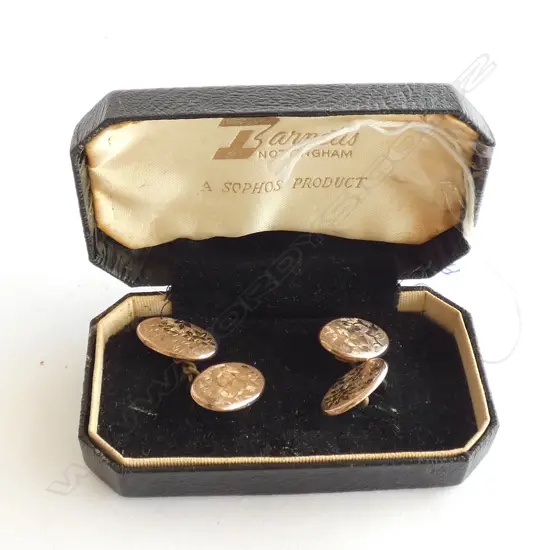 CASED SET OLD GILT CUFF LINKS