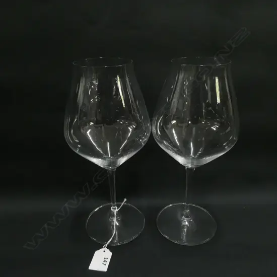 TWO RIEDEL CRYSTAL PINOT NOIR WINE GLASSES H 260 MM