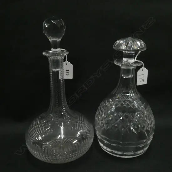 2 CRYSTAL DECANTERS H. 270MM