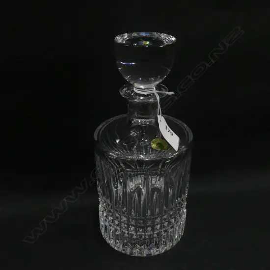 WATERFORD LISMORE DECANTER ROUND H.225MM. BOXED