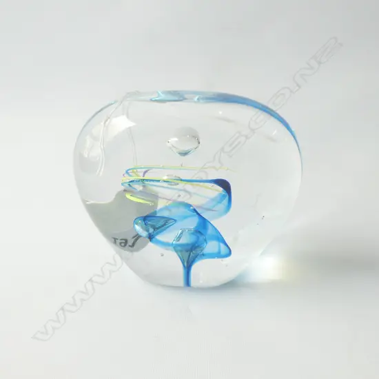 PETER VIESNIK ART GLASS PAPER WEIGHT. H.90mm