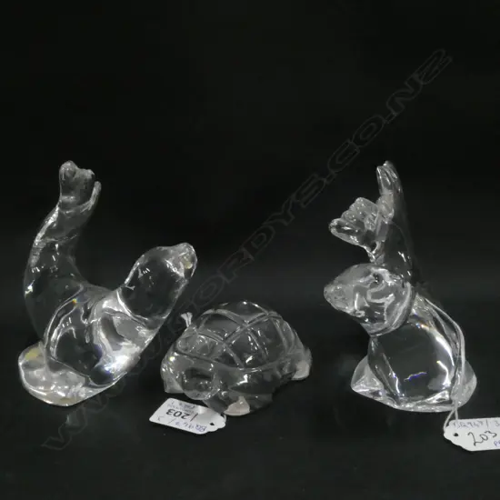 PR KOSTA GLASS SEALS + BACCARAT TURTLE