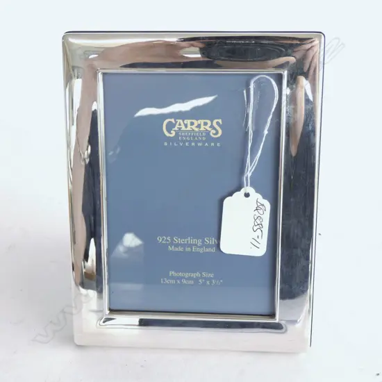 ENGLISH SILVER PHOTO FRAME 'CARRS' 170 X 130mm