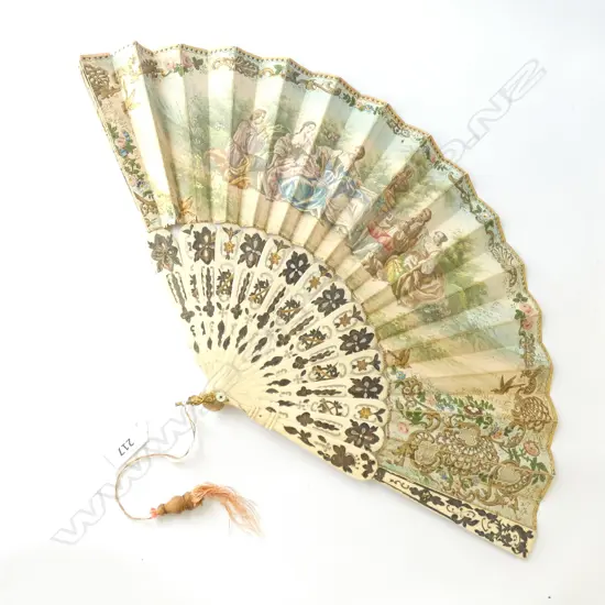 18TH CENTURY FRENCH BONE FRETTED FAN - HAND PAINTED - W. 450MM 